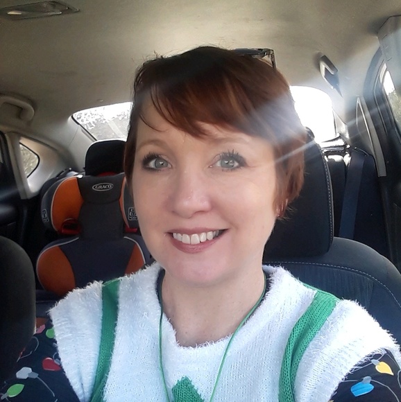 Meet your Posher, Jennifer - Picture 1 of 1